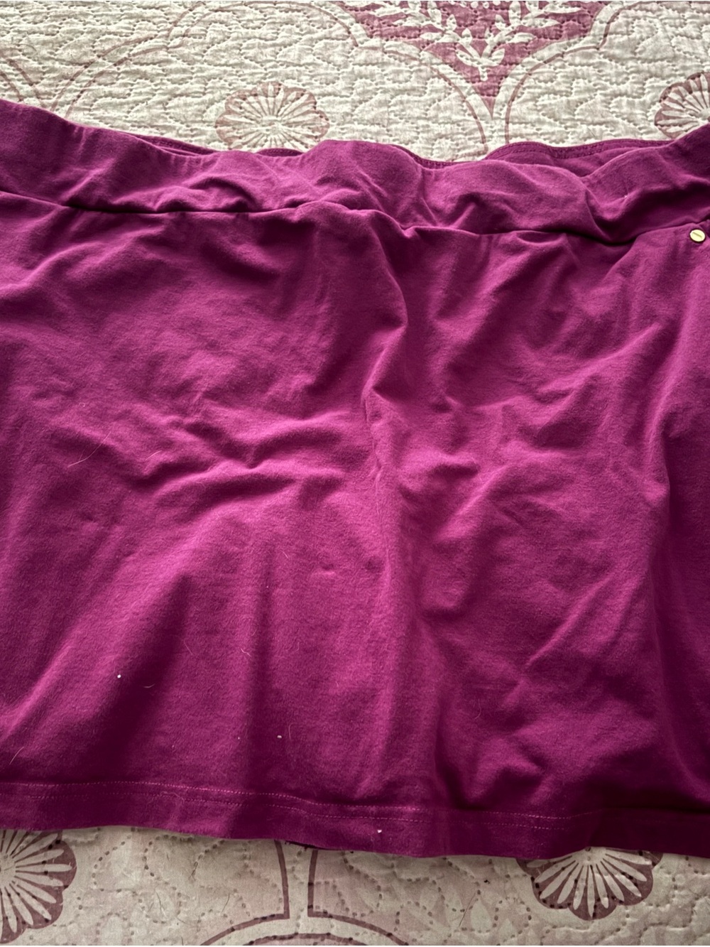 Women’s Stretch Pull-On Skirt in Magenta